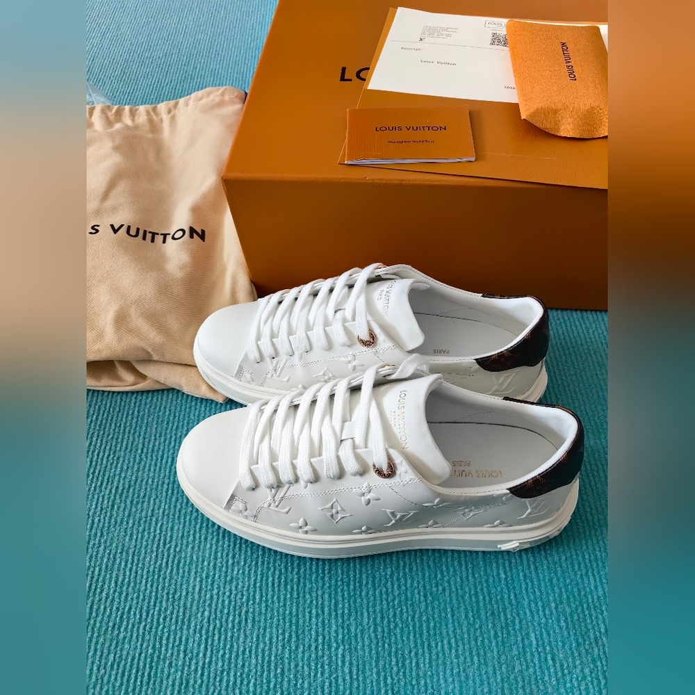 Louis Vuitton Time Out Sneaker